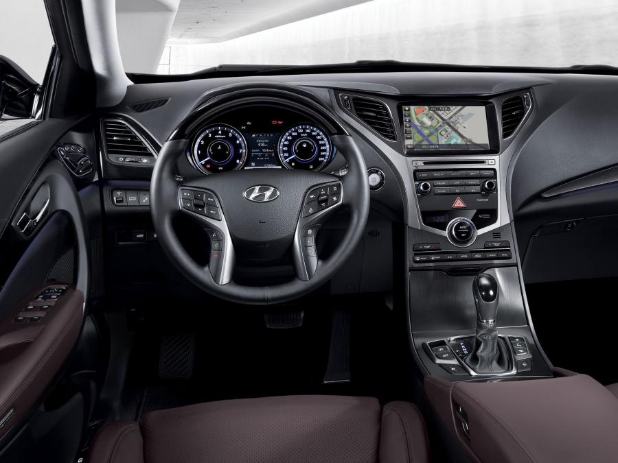  Hyundai Grandeur 2014 года  (фото 11 из 19)